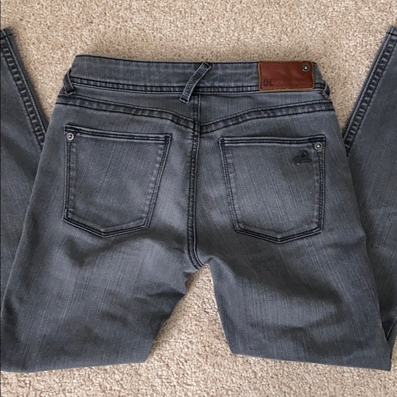 Sold🌱DL1961 “Gently Loved” Grey Amanda Skinny Jeans🌱 - Picture 7 of 7